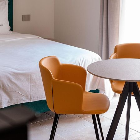 Suites Dimora Garibaldi ペスキチ エクステリア 写真