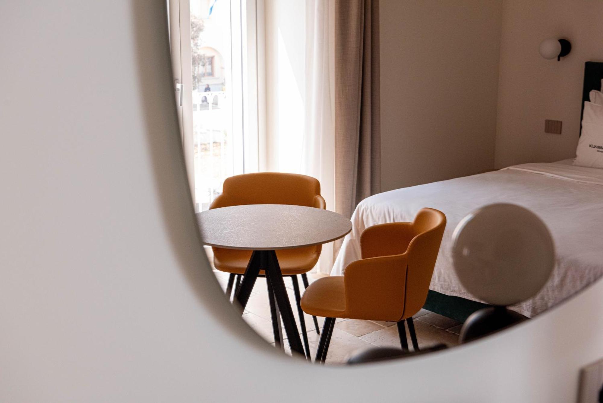 Suites Dimora Garibaldi ペスキチ エクステリア 写真