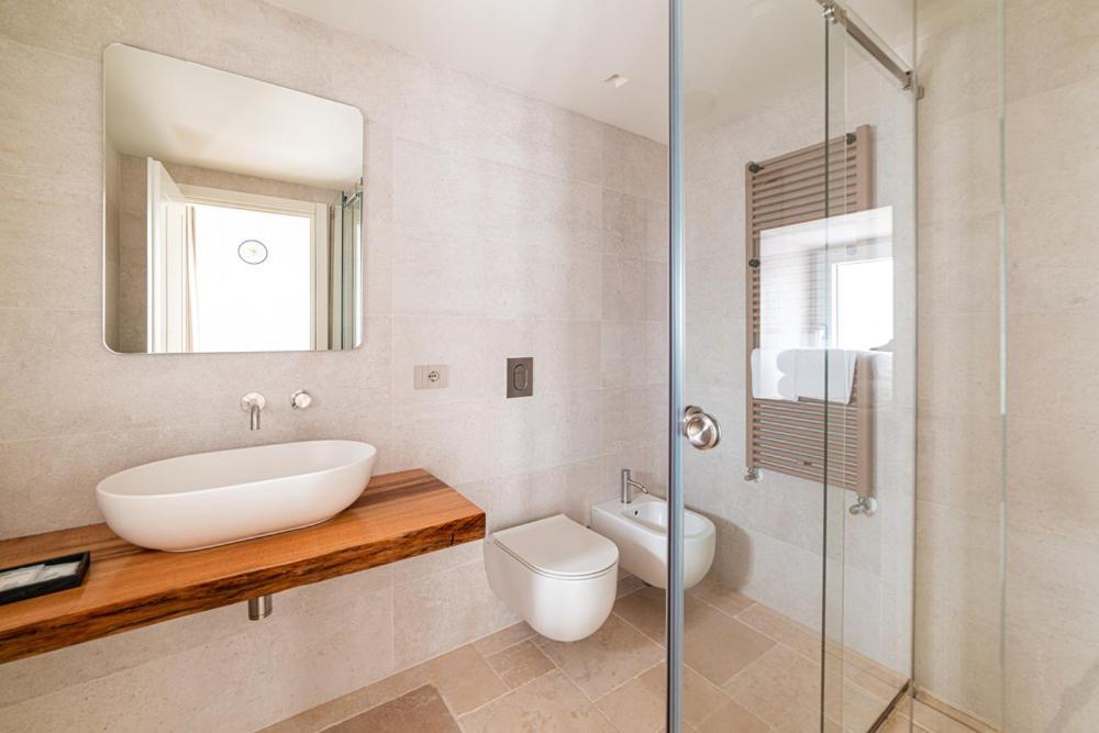 Suites Dimora Garibaldi ペスキチ エクステリア 写真