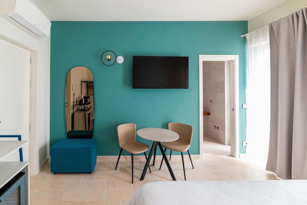 Suites Dimora Garibaldi ペスキチ エクステリア 写真