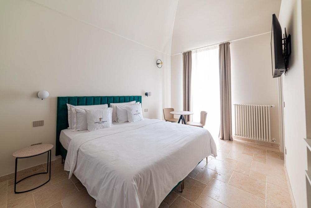 Suites Dimora Garibaldi ペスキチ エクステリア 写真